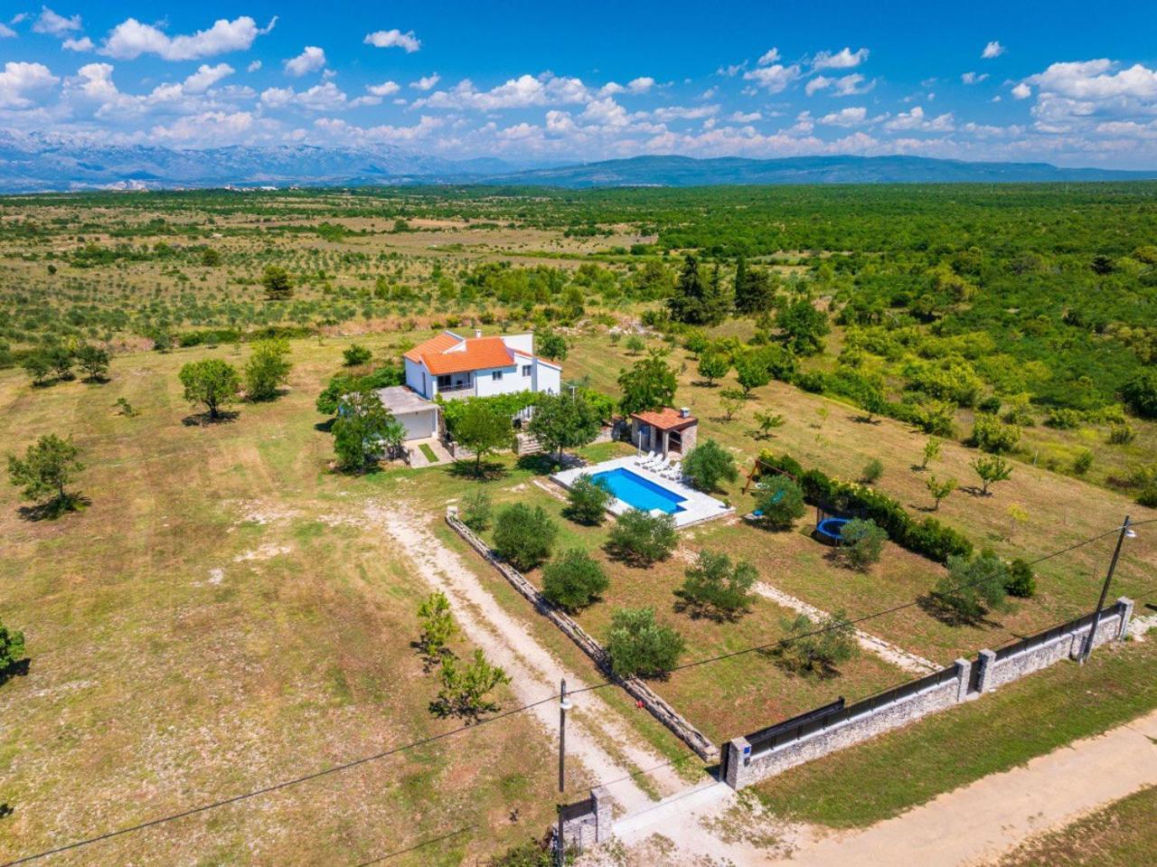 Villa Mandorla Zara Esterno foto