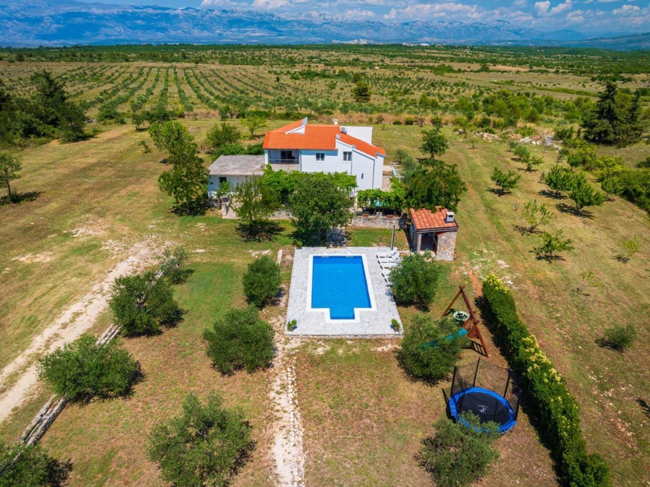 Villa Mandorla Zara Esterno foto